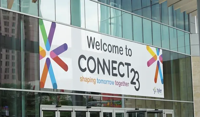 outdoor event banner